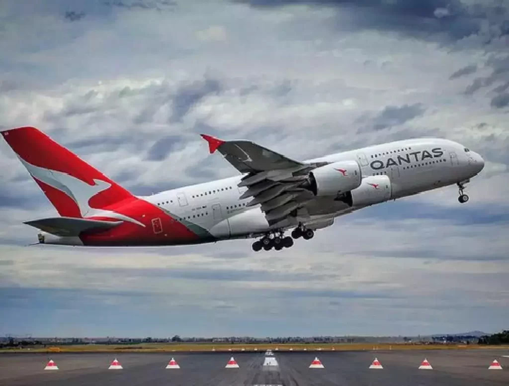 Qantas Flight Lands Safely At Sydney After Mayday Alert Triggers Emergency