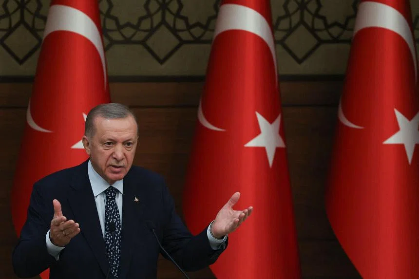 Turkish President Erdogan Keeps the World Guessing on NATO Expansion