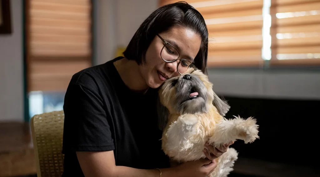 Philippine Toy Maker Creates Life-Like Pet Plushies For Grieving Owners